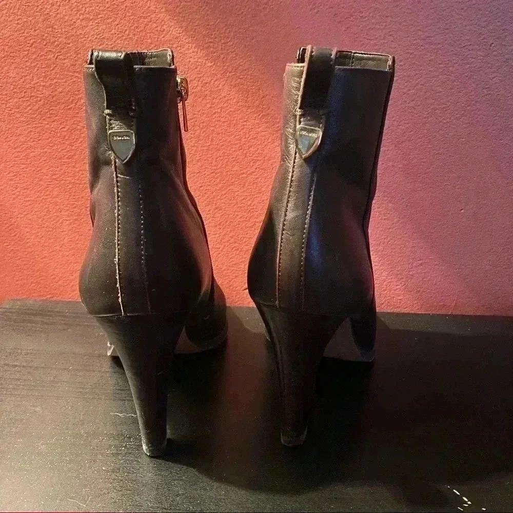 Coach Brown Boots - Picture 4 of 6